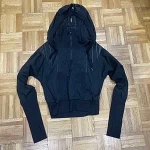 Rare lululemon jacket size 6
